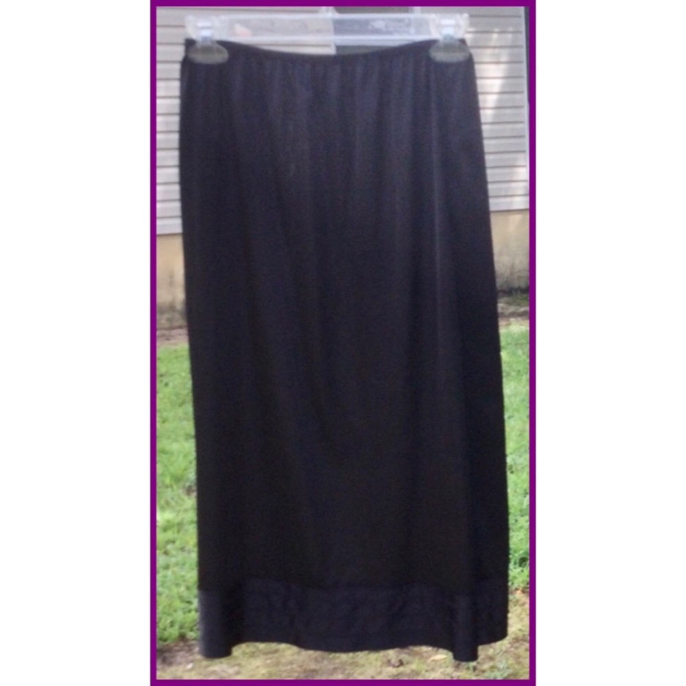 Vtg 1/2 Slip, sz S/5